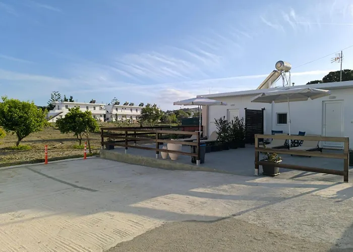 Falirakion Beach Studios